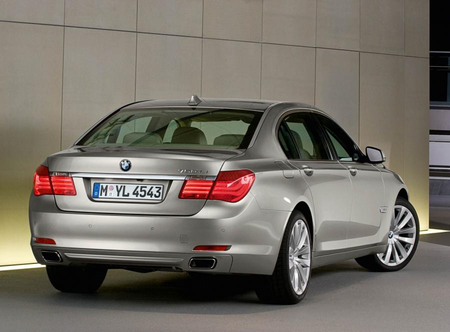  BMW 7-Series 2009 года  (фото 55 из 167)